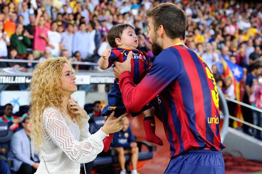 Shakira da qualche tempo manca anche allo stadio: la cantante con figli a seguito era solita essere presente a tutte alle partite del compagno